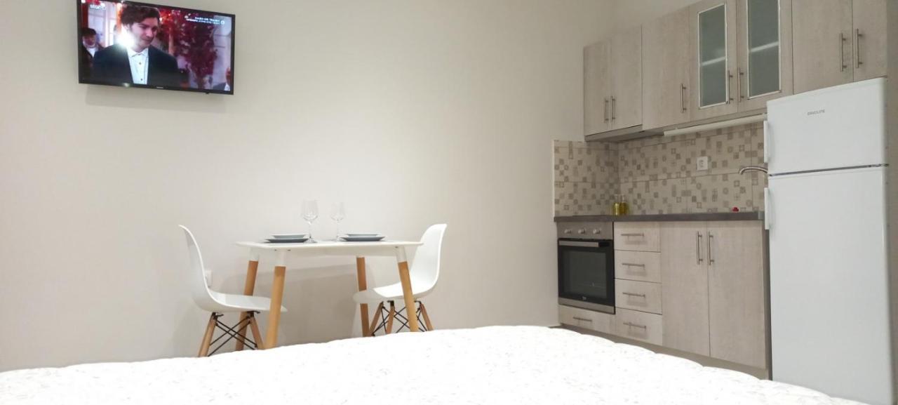 2Downtown.Skg Apartment เทสซาโลนิกิ ภายนอก รูปภาพ