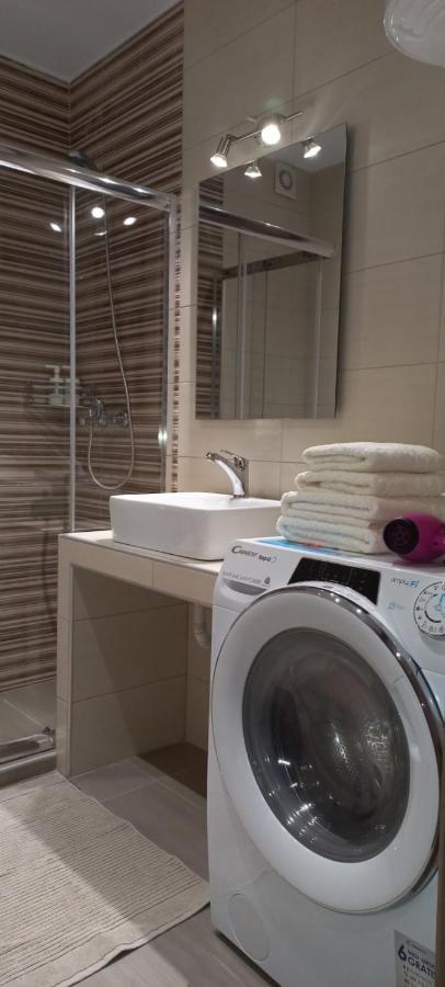2Downtown.Skg Apartment เทสซาโลนิกิ ภายนอก รูปภาพ